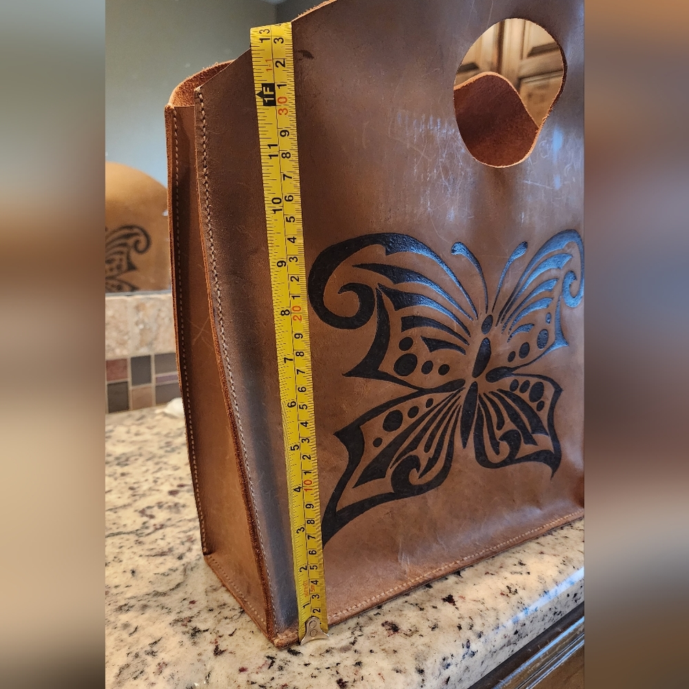 Handmade Leather Purse w/Butterfly "Branding" - Picture 9 of 9